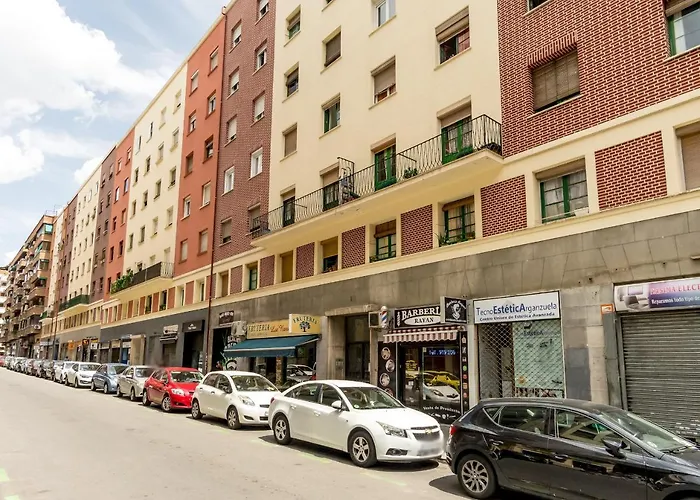 Bright Modern - 2Bedrooms 1Bathroom - Delicias