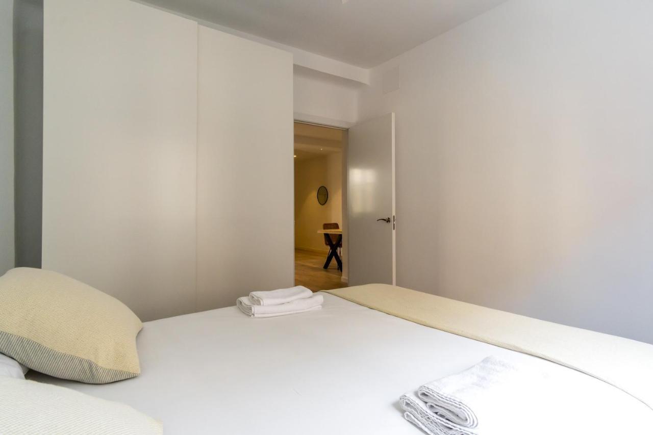 Bright Modern - 2bedrooms 1bathroom - Delicias Apartament Madryt
