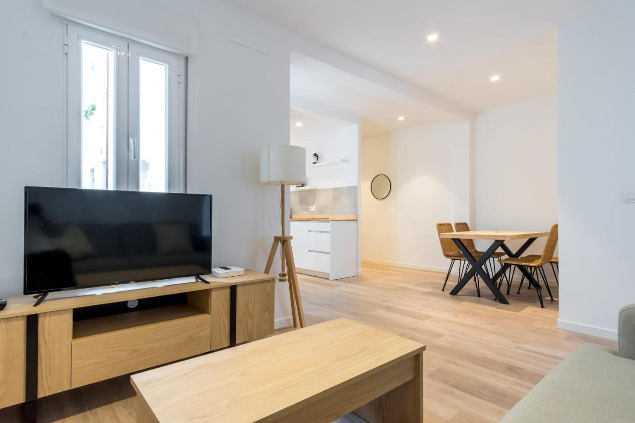 Bright Modern - 2bedrooms 1bathroom - Delicias Madryt