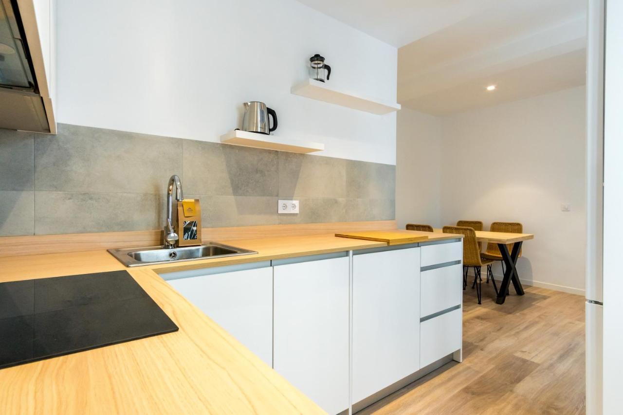 Bright Modern - 2bedrooms 1bathroom - Delicias Madryt