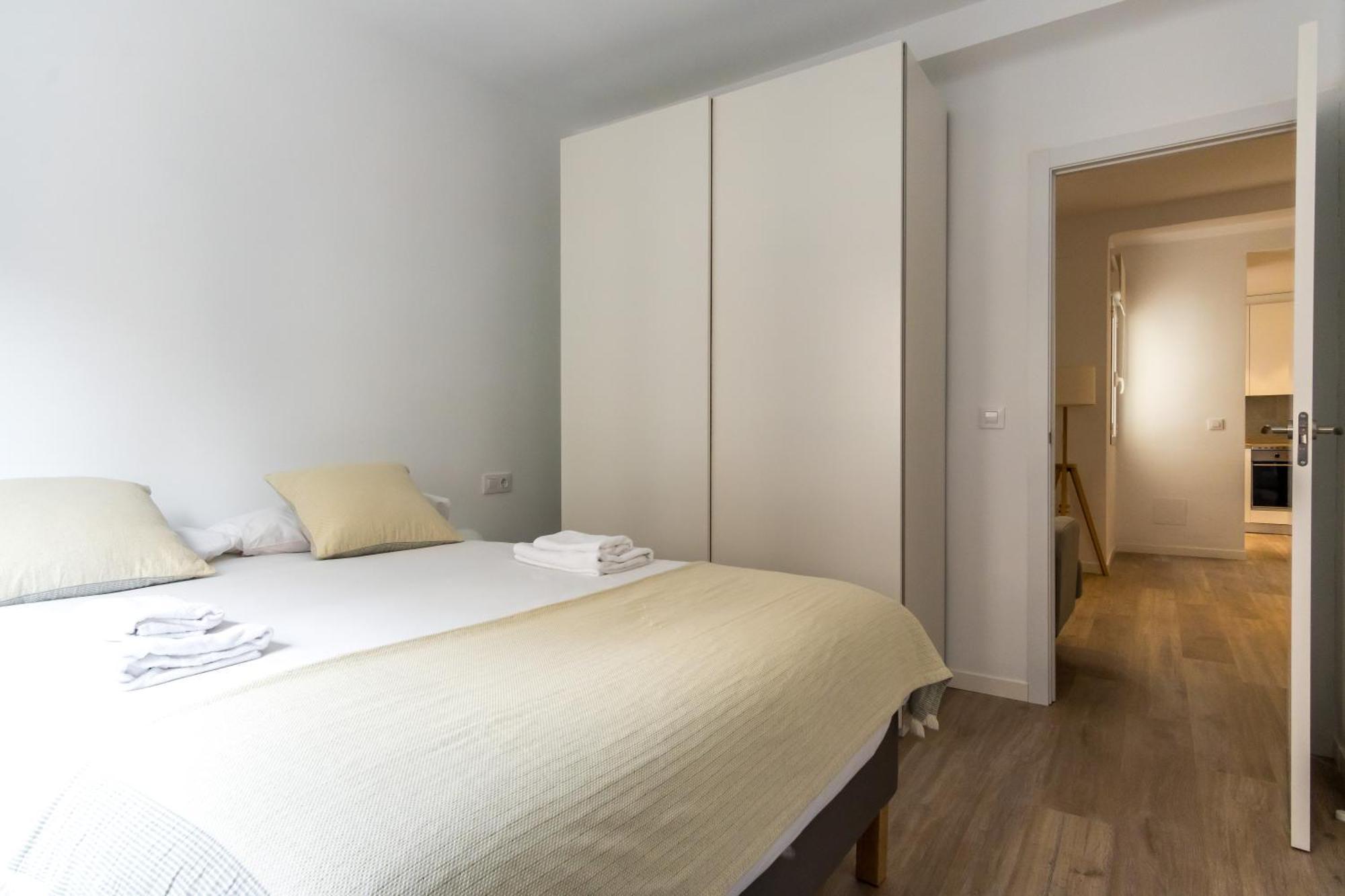 Bright Modern - 2bedrooms 1bathroom - Delicias Appartamento