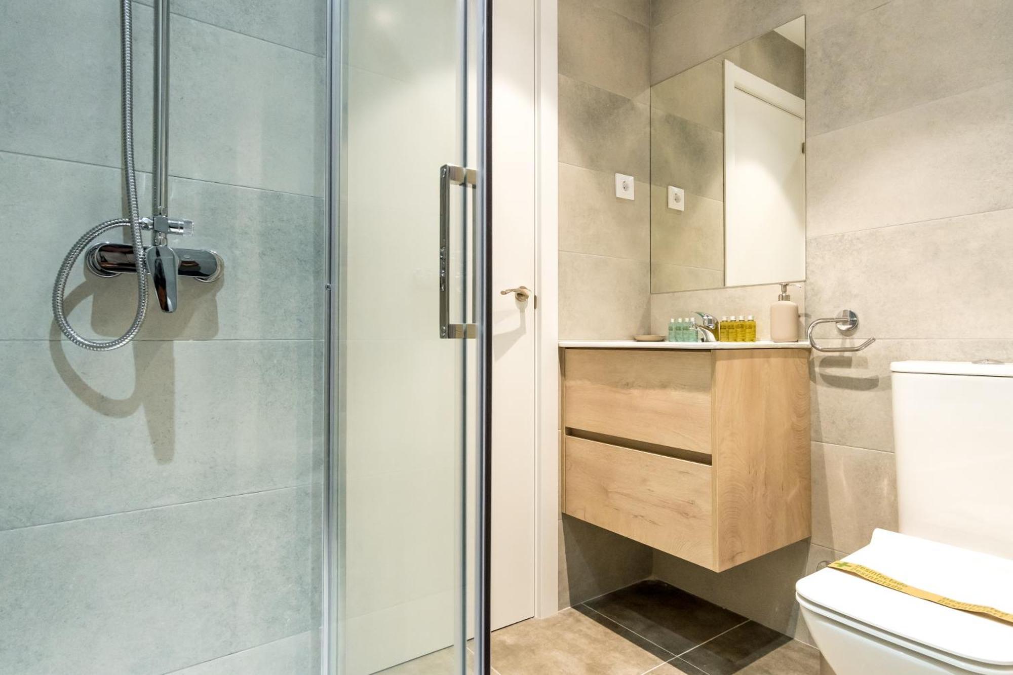 Bright Modern - 2bedrooms 1bathroom - Delicias *